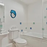 Beautiful 3 Bed In The Heart Of Flookburgh - Pass The Keys Σπίτι διακοπών *