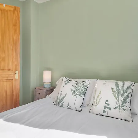 Beautiful 3 Bed In The Heart Of Flookburgh - Pass The Keys Grange-over-Sands