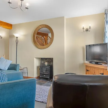 Pass The Keys Beautiful 3 Bed In The Heart Of Flookburgh * غْرانج أوفار ساندس