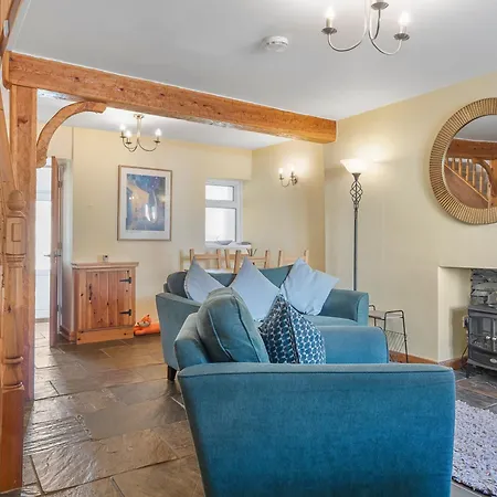 بيت للعطل Beautiful 3 Bed In The Heart Of Flookburgh - Pass The Keys