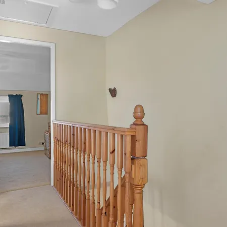 Beautiful 3 Bed In The Heart Of Flookburgh - Pass The Keys *